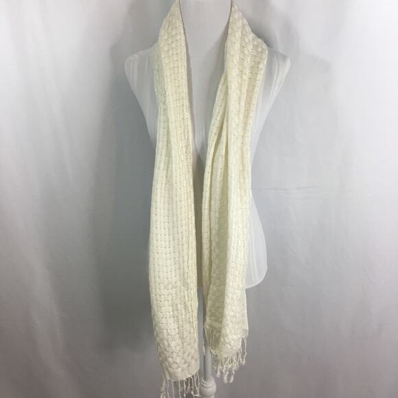 NWT Apt. 9 Women's Scarf Fringe Ends Ivory Silver - Picture 4 of 5
